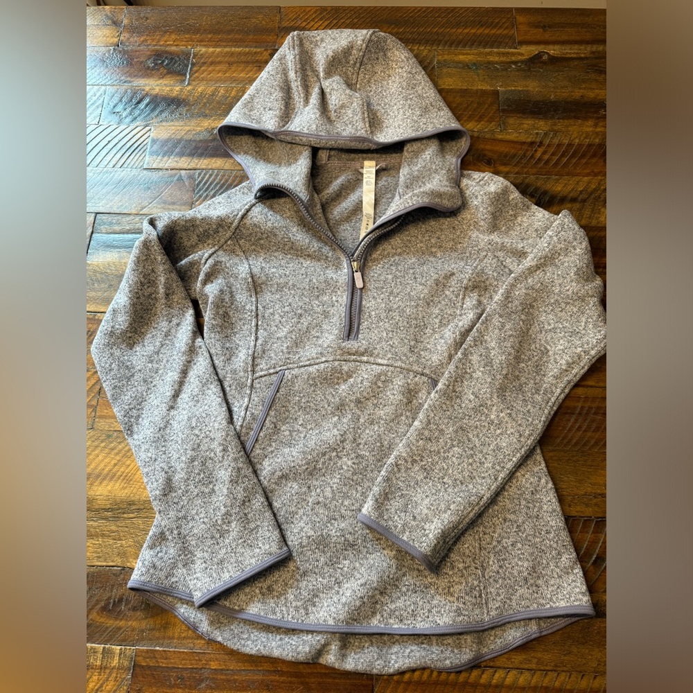 Lululemon Gray 1/4 zip hooded sweatshirt size 6
